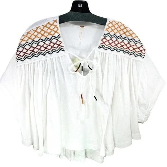 Free People NWT Women's Market Embroidery Trim Tassel Tie V-Neck Tee White Small - Picture 3 of 8